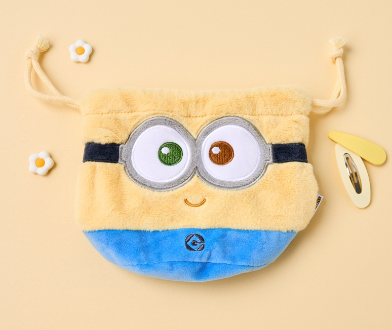 Butter Shop X Minions ⭐️ 合作款 - 抽繩收納包✨