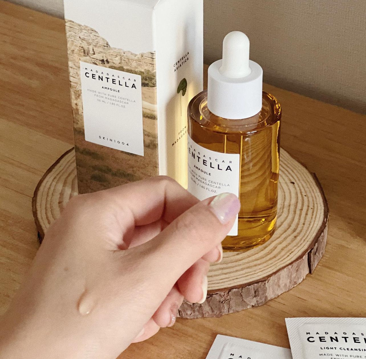 SKIN1004💚馬達加斯加積雪草舒敏精華液 100ml