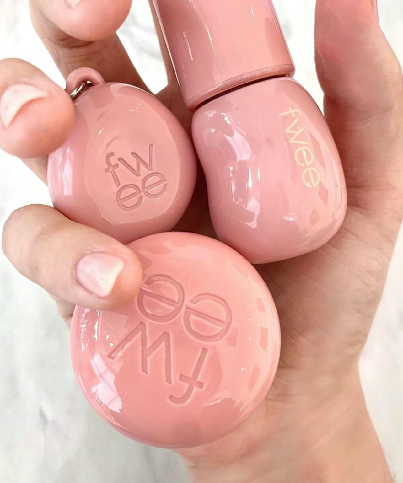 Fwee💗 3D立體玻璃唇釉#3D Voluming Gloss✨
