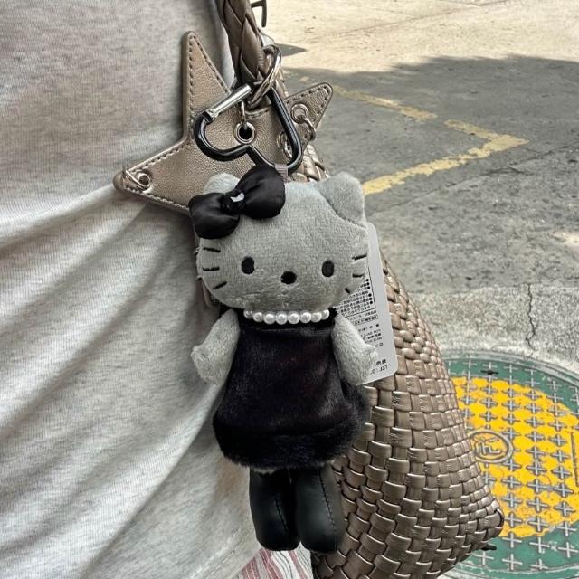 🇯🇵日本限定版長腿 Hello Kitty ✨